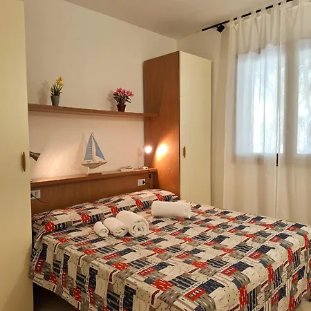 Pineta Azzurra * מרינה די גרוסטו