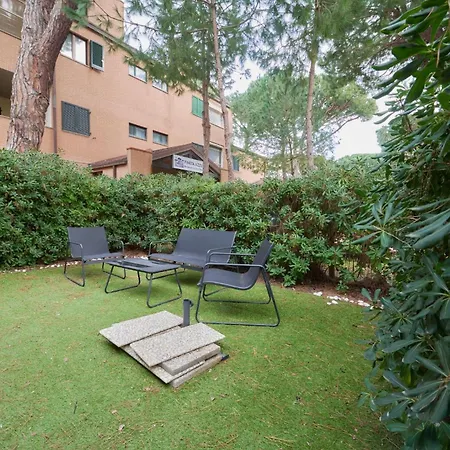 Aparthotel Pineta Azzurra *